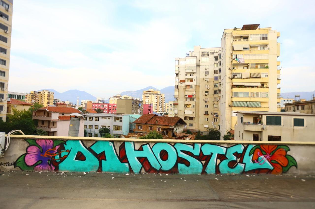 D1 Hostel Tirana Exterior foto